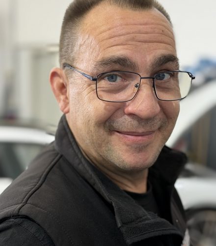 Werkstattleiter T. Bucher